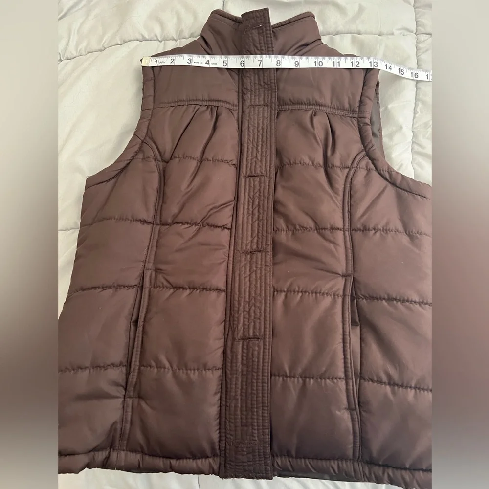 Brown Outer Edge Puffy Quilted‎ Vest Size M